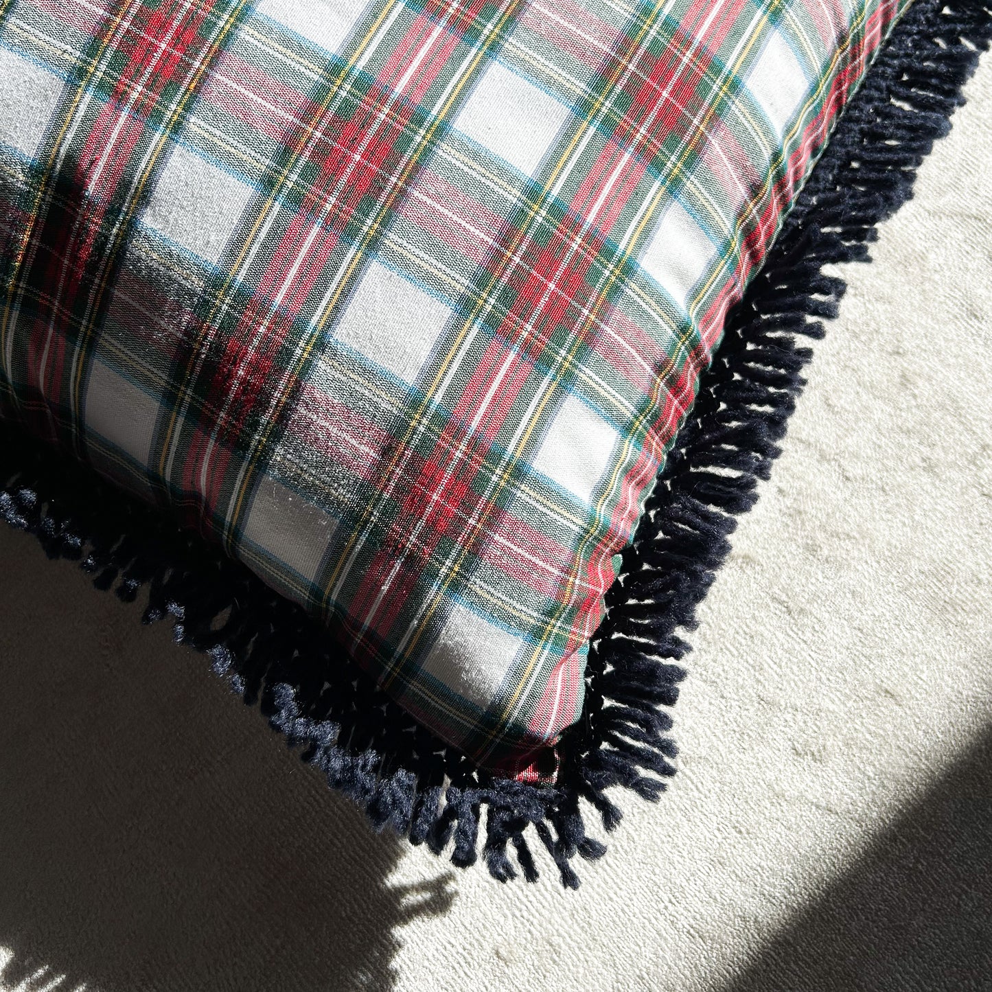 Scottish_pattern_pillow_case_with_fringe_home_decor_gift_idea
