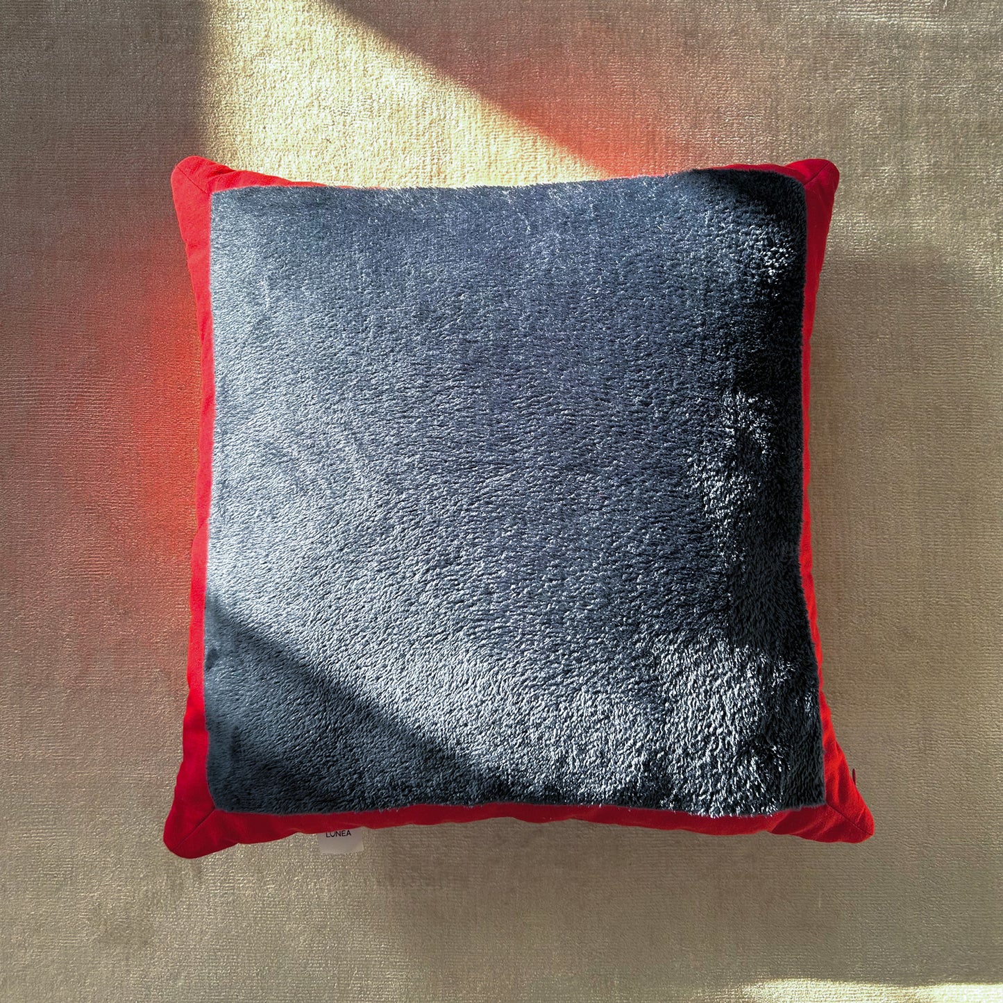 Pillowcase_pillow_fur_blue_red_home_decor_sofa_idea_gift