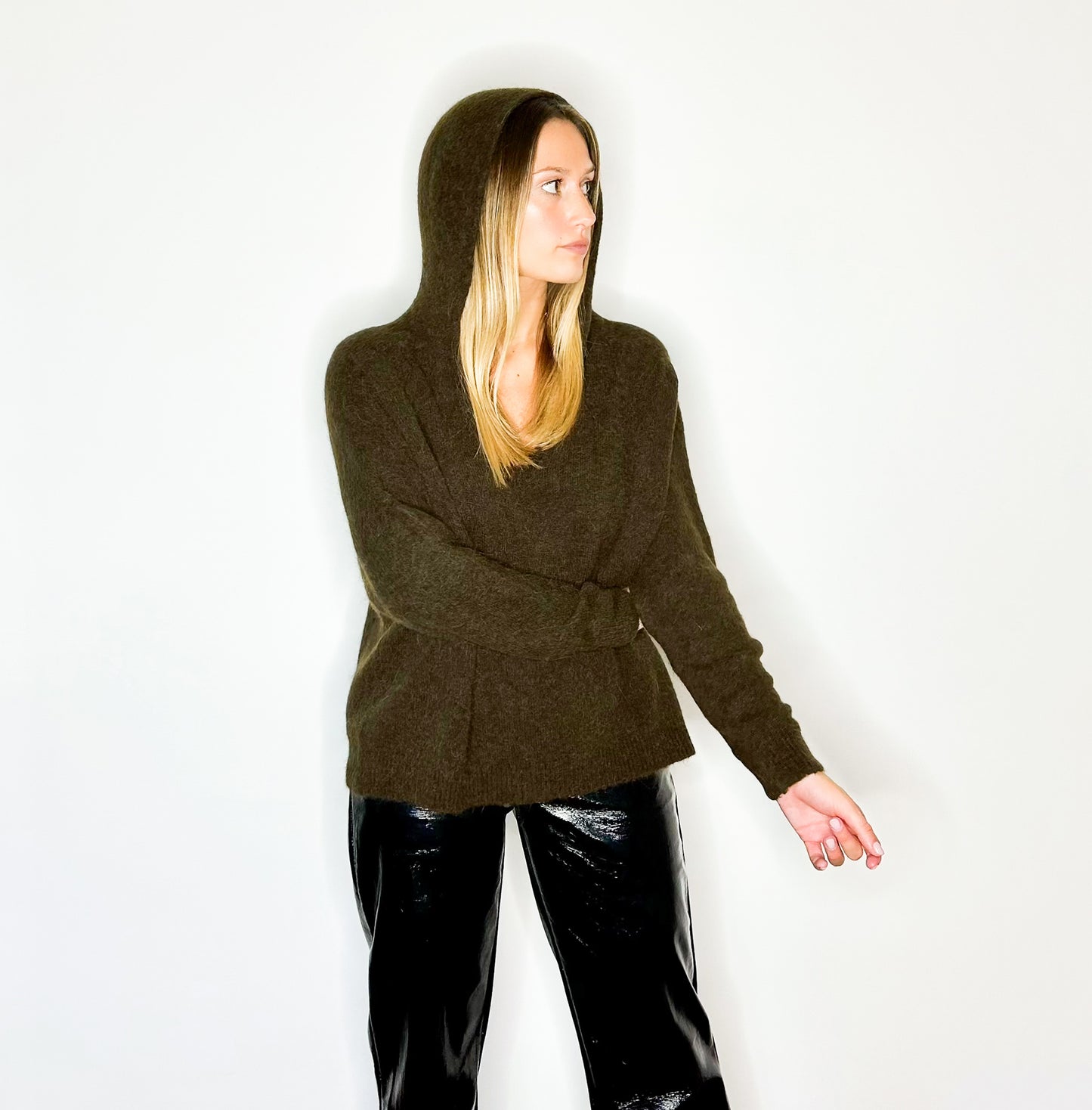 Brown_hooded_shirt