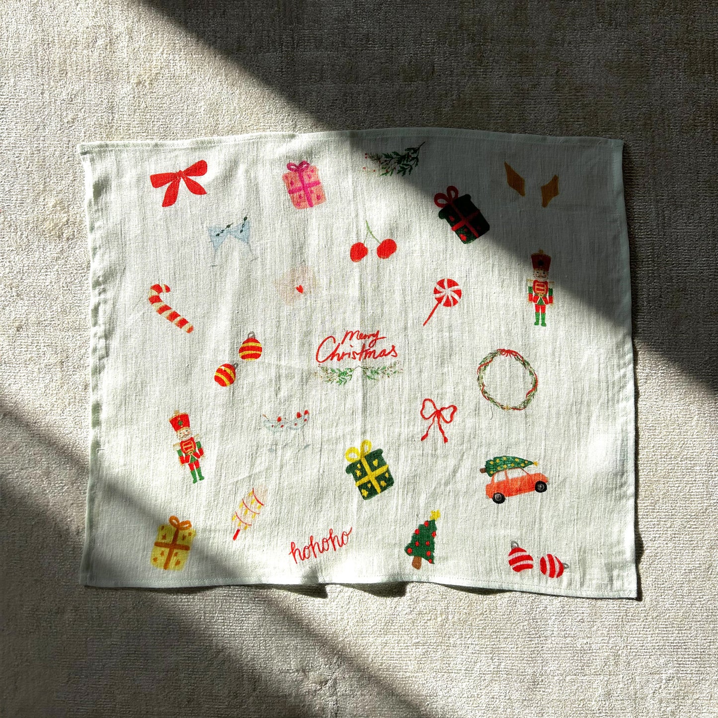 Christmas_breakfast_placemat_in_printed_linen